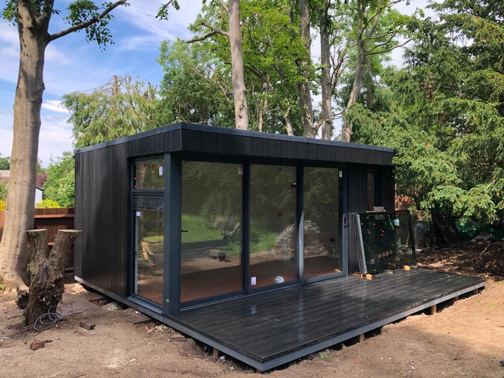 Modern SIP garden room in Surrey constructed by Helps & Co Design Build